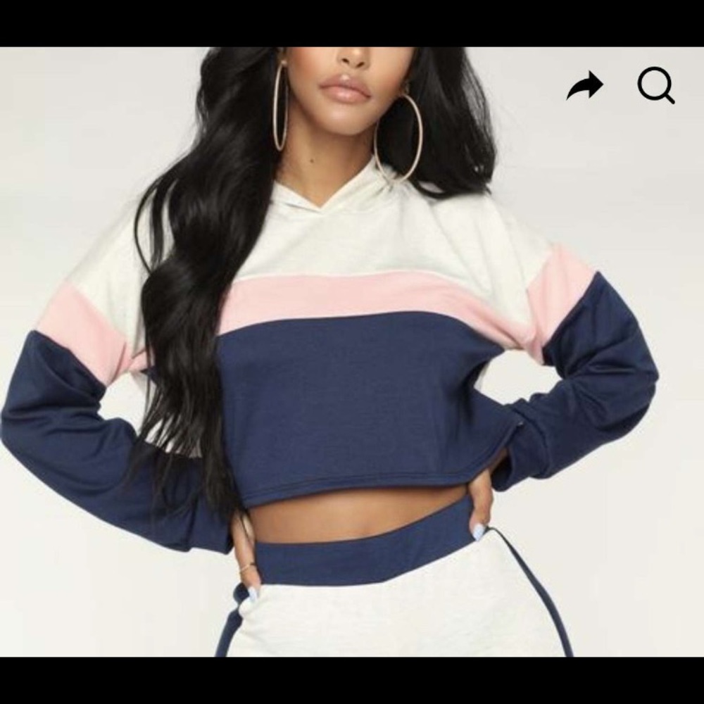 Fashion nova cropped long sleeve shirt size 1X